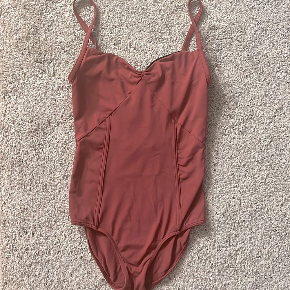 Dee’s ballet leotard 🐙
